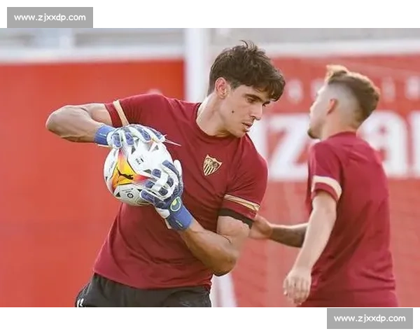 红白军团，不屈的灵魂！塞维利亚永不言弃